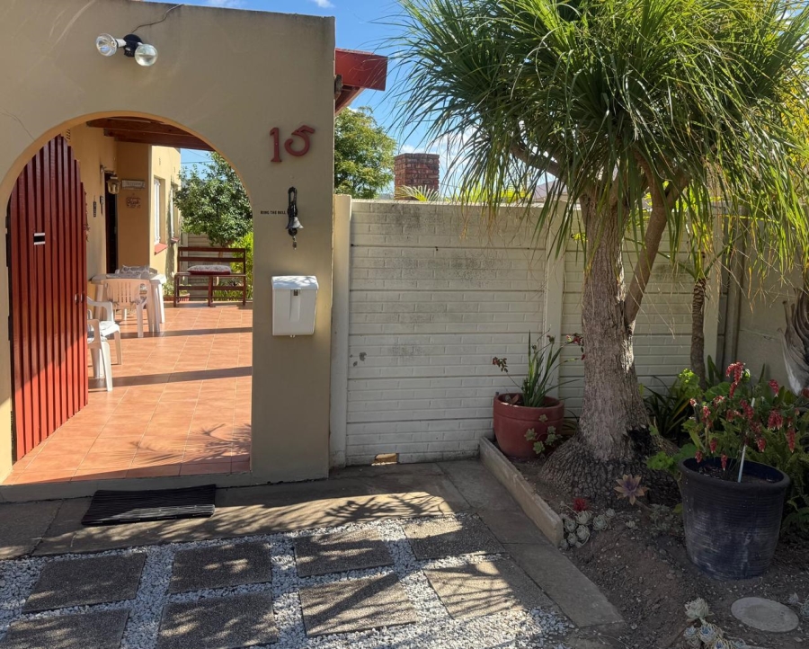 3 Bedroom Property for Sale in Heuwelkruin Eastern Cape